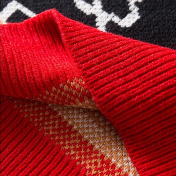 Like New Men’s Elk Sweater Vest - Picture 5 of 11